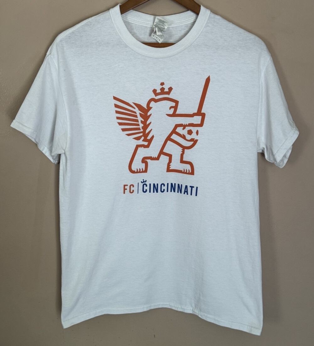 FC Cincinnati MLS Soccer White T-Shirt Medium Logo Tee